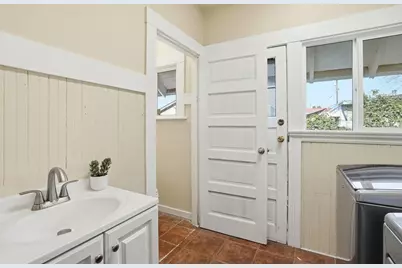 604 56th St, Oakland, CA 94609 - Photo 33