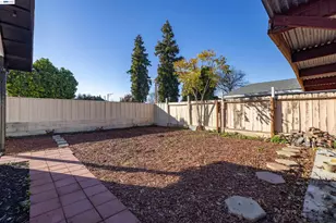 592 Willow Ave, Hayward, CA 94541 - Photo 29