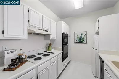 1860 Tice Creek Dr #1420, Walnut Creek, CA 94595 - Photo 9