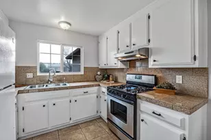 101 Atherton Cir, Pittsburg, CA 94565 - Photo 9