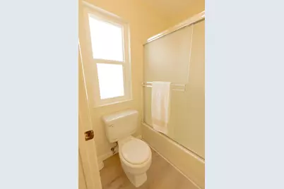 595 Blossom Way #10, Hayward, CA 94541 - Photo 25