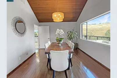 130 Hillcroft Way, Walnut Creek, CA 94597 - Photo 7