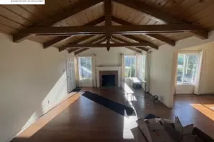 4101 Mountain View Ave, Oakland, CA 94605 - Photo 7