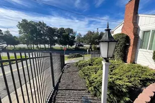 4101 Mountain View Ave, Oakland, CA 94605 - Photo 3