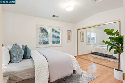 166 Midship Dr, Hercules, CA 94547 - Photo 35