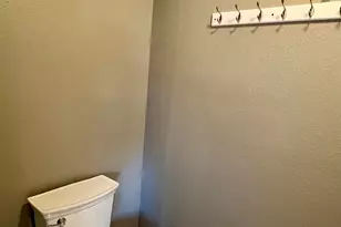 2231 Hillcrest Dr, Tracy, CA 95377 - Photo 25