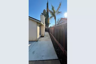 2231 Hillcrest Dr, Tracy, CA 95377 - Photo 7