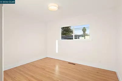 1005 Claremont Dr, Concord, CA 94518 - Photo 25