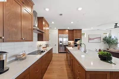 3185 Congressional Way, Hollister, CA 95023 - Photo 5