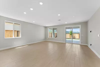 3167 Woody Way, Hollister, CA 95023 - Photo 5