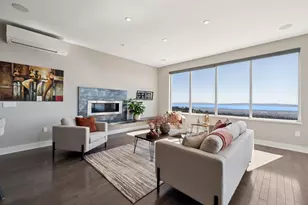 25 Diablo Dr, Oakland, CA 94611 - Photo 13