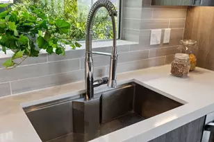 25 Diablo Dr, Oakland, CA 94611 - Photo 27