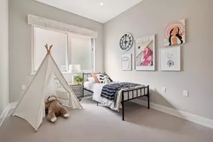 25 Diablo Dr, Oakland, CA 94611 - Photo 37