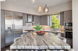 25 Diablo Dr, Oakland, CA 94611 - Photo 5