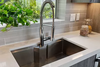 25 Diablo Dr, Oakland, CA 94611 - Photo 31