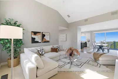 6413 Gwin Ct, Oakland, CA 94611 - Photo 9