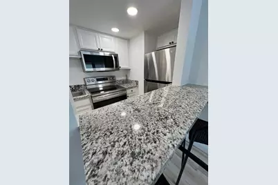 3701 Colonial Dr #36, Modesto, CA 95356 - Photo 9