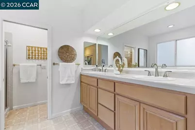 811 Vineyard Ct, Pleasant Hill, CA 94523 - Photo 29