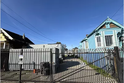 2429 Market St, Oakland, CA 94607 - Photo 1