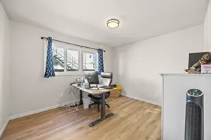 7447 Lockwood St, Oakland, CA 94621 - Photo 13