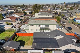 7447 Lockwood St, Oakland, CA 94621 - Photo 19