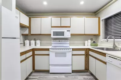 320 Peninsula Ave #107, San Mateo, CA 94401 - Photo 5