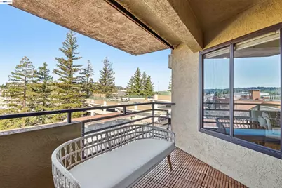 1201 Alta Vista Dr #203, Walnut Creek, CA 94596 - Photo 17