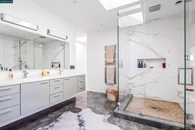 189 Florence Ave, Oakland, CA 94618 - Photo 25