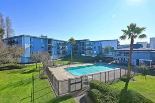 960 Shorepoint, Alameda, CA 94501 - Photo 1
