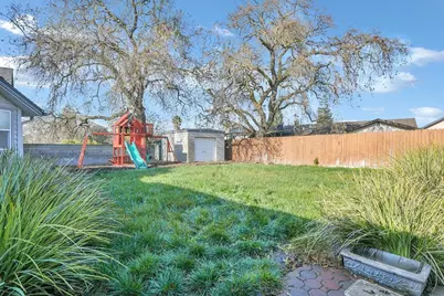 2033 Lucile Ave, Stockton, CA 95209 - Photo 49