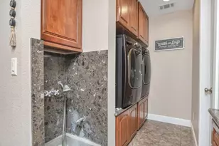 2033 Lucile Ave, Stockton, CA 95209 - Photo 19