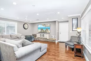 2033 Lucile Ave, Stockton, CA 95209 - Photo 15