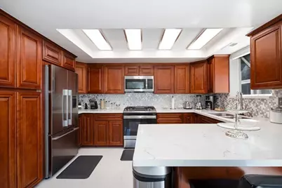 9400 Mountain Blvd, Oakland, CA 94605 - Photo 11