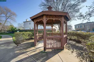 738 Marsh Pl, Fairfield, CA 94533 - Photo 45