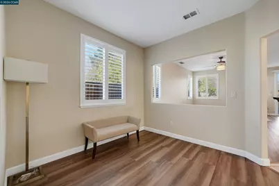 738 Marsh Pl, Fairfield, CA 94533 - Photo 23