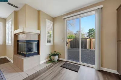 738 Marsh Pl, Fairfield, CA 94533 - Photo 17