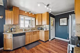 10768 Sheldon St, Oakland, CA 94605 - Photo 23