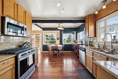 10768 Sheldon St, Oakland, CA 94605 - Photo 21