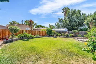 183 Leland Rd, Pittsburg, CA 94565 - Photo 19