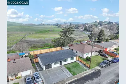 4129 Cabrilho Dr, Martinez, CA 94555 - Photo 25