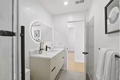 1594 Hallbrook Dr, San Jose, CA 95118 - Photo 25