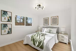 1594 Hallbrook Dr, San Jose, CA 95118 - Photo 23