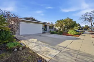 1594 Hallbrook Dr, San Jose, CA 95118 - Photo 3