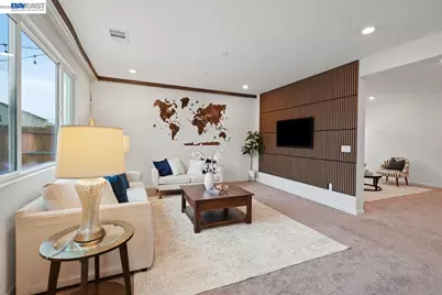 1444 Meridian St, Manteca, CA 95337 - Photo 9