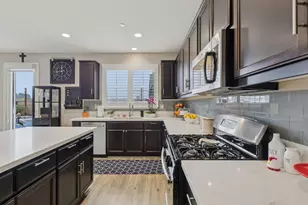 165 Little Ranch Cir, Oakley, CA 94561 - Photo 19