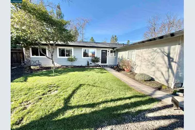 14 Bristol Ct, Pleasant Hill, CA 94523 - Photo 3