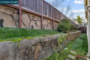 517 Falling Star Dr, Martinez, CA 94553 - Photo 39