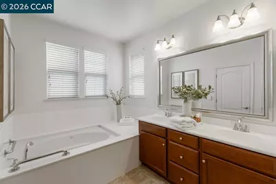 517 Falling Star Dr, Martinez, CA 94553 - Photo 29