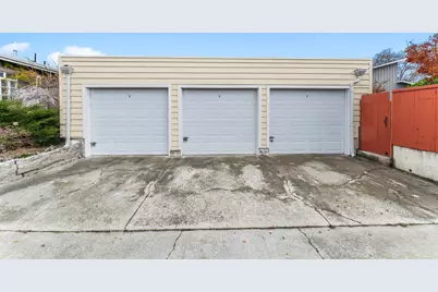 1046 Alcatraz Ave, Oakland, CA 94608 - Photo 19