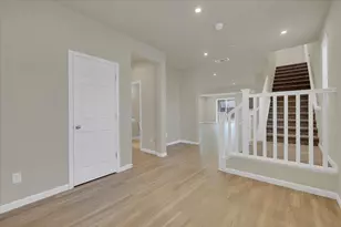 1712 House Dr, Woodland, CA 95776 - Photo 5